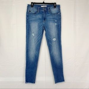 KanCan skinny frayed-edge stretchy jeans size 28